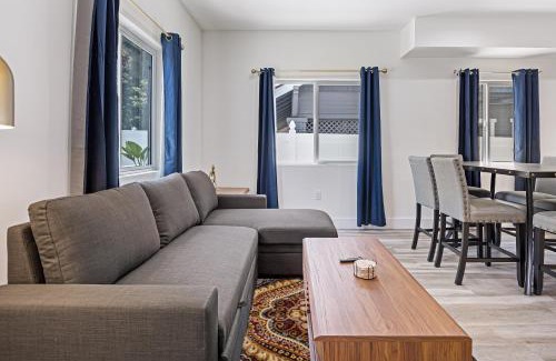 Wilshire Casa | Sophisticated Getaway Hollywood & Dtla
