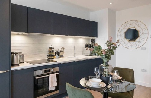 Clock House Apartamento | Sophisticated Living: 1-BR Flat in Beckenham