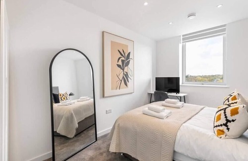 Clock House Apartamento | Sophisticated Living: 1-BR Flat in Beckenham