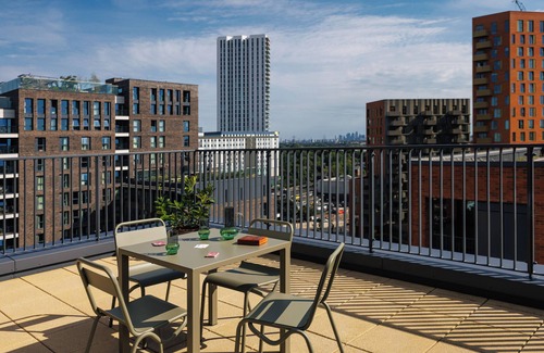 Tottenham Hale Apartamento | Sophisticated Studio Flat with Rooftop Access