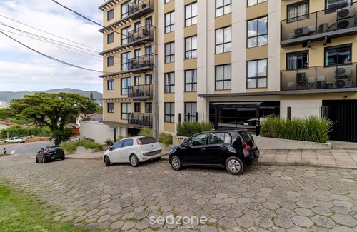 Carvoeira Apartamento | Sophistication and Comfort in Carvoeira Sre0201