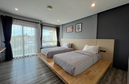 Sattahip Hotel | Sor Kor Sor Resort