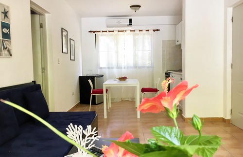 Playa Chiquita Apartamento | Four One Bedroom Suites & Breakfast at Coral Blanco Sosua