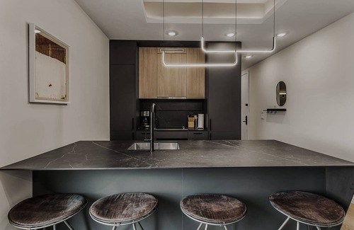 Logan Square Apartamento | Sosuite 1bed Apt w Roof Deck, Gym, Laundry