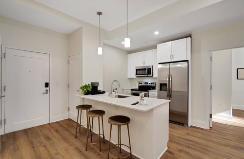 Center City East Apartamento | Sosuite 2BR Apt w W/d, Gym, Lounge