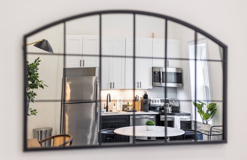 Rittenhouse Row Apartamento | Sosuite at French Quarters - Rittenhouse Square