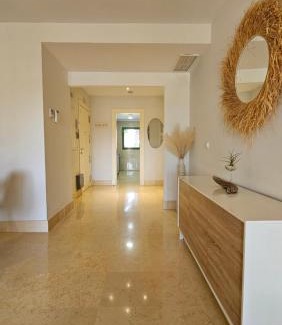 Sotogrande Apartamento | Sotogrande Marina Sea Apartment