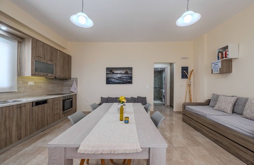 Agios Vasileios Apartamento | Impresionantes vistas al mar, piscina privada, zona de césped, junto a los servicios, a 5 minutos de la playa