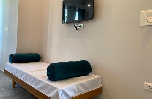 Tapovan Hotel | Soul Haven On Main