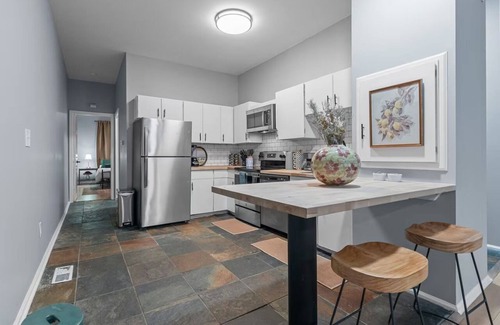 Soulard Casa | Soulard Gem: Unbeatable Location, Stunning Casa!