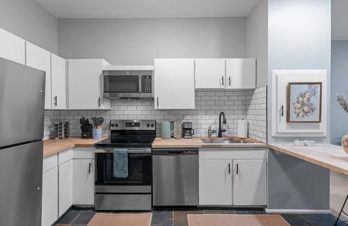 Soulard Casa | Soulard Gem: Unbeatable Location, Stunning Casa!