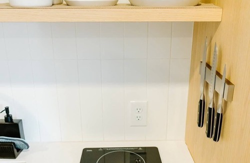 Edgehill Apartamento | Sound Engineer's Suite: Luxe Music Row Stay!