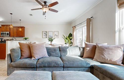 Navarre Casa | Sound Haven Serenity