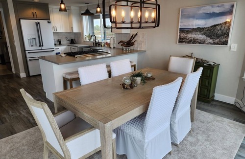Sequim Casa | Sound: Waterfront home, Strait water views, beach!