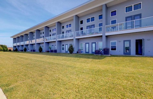 Fort Walton Beach Hotel | Sound Side #204