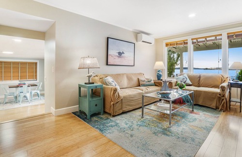 Poulsbo Casa | Soundfront, Dog-Friendly Home w/ Free WiFi, Firepits, & Four Kayaks