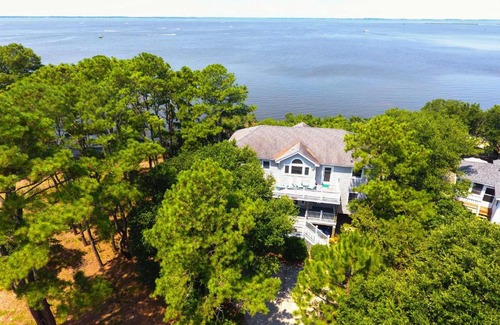 Corolla Light Casa | Soundfront, Sound views, Private Pool, Hot Tub! 509, Friday Harbor