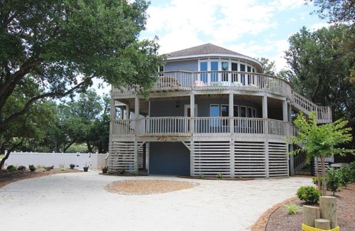 Corolla Light Casa | Soundside, Private Pool, Community Amenities, Hot Tub, 521, Endless Summer
