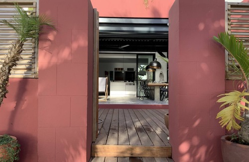 Case-Pilote Casa | SOUS LE SOLEY Downstairs luxury villa on the waterfront