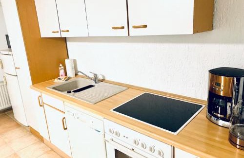 Gehlsdorf Apartamento | Souterrain Monteurwohnung mit Sauna und Garten