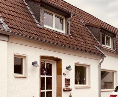 Kalkum Casa | Souterrain Zimmer mit separatem Eingang und Bad