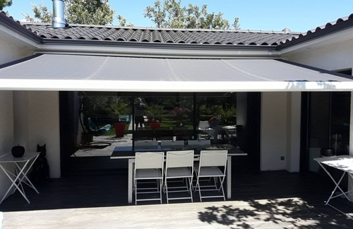 Joyeuse Villa | Moderna villa del sur de Ardèche con piscina (clasificada 4 *)