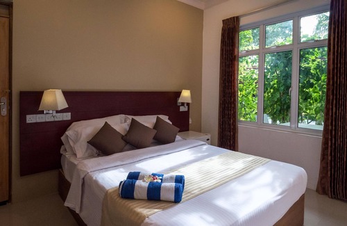 Dhangethi Hotel | South Ari Dive Center