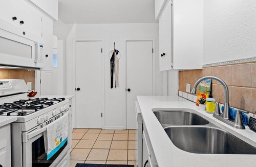 South Manchaca Casa | South Austin Desert Jewel