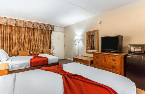 Myrtle Beach Hotel | South Bay INN