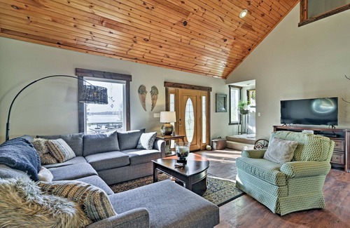 West Union Casa | 'Savasana' West Union Inicio en el lago Keowee w / Dock!
