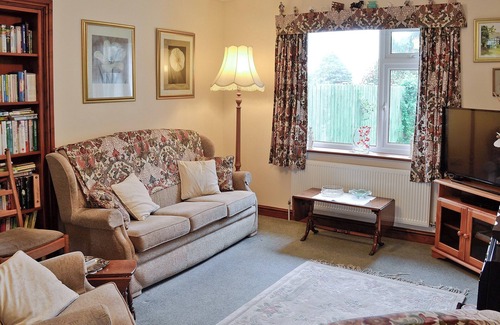 West Buckland Cabaña | South Cleeve Bungalow