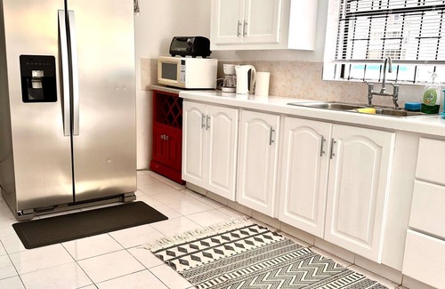 Maxwell Apartamento | South Coast Private- At Ease - On The Beach