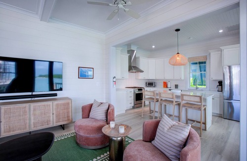 Lubbers Quarters Cay Casa | South End Villa on the water: lovely pool, expansive decks, and 60’ private dock