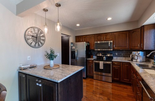 Fargo Casa | South Fargo River House