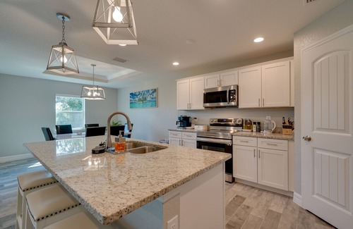 South Gulf Cove Casa | South Gulf Cove Port Charlotte Retreat: Gas Grill