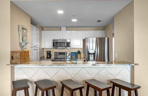 Pensacola Beach Casa | South Harbour Unit 2D