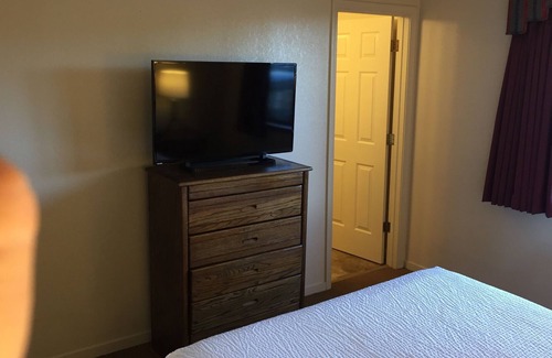 Tahoe Village Complejo | South Tahoe Ski Times Resort, 2 habitaciones para 6 personas, del 30 de diciembre al 5 de enero