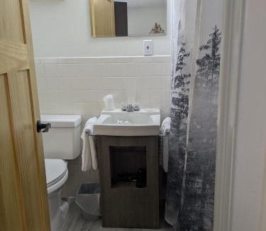 Canaan Hotel | South of the Border Room 3
