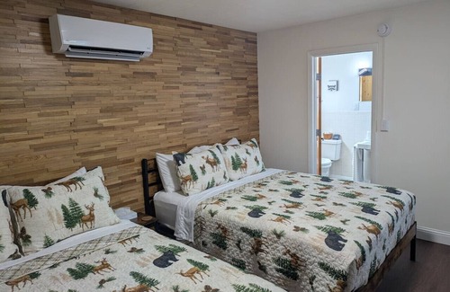 Canaan Apartamento | South of the Border VT Room 8
