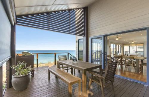 Ulladulla Casa | South Pacific Beach House - direct beach access