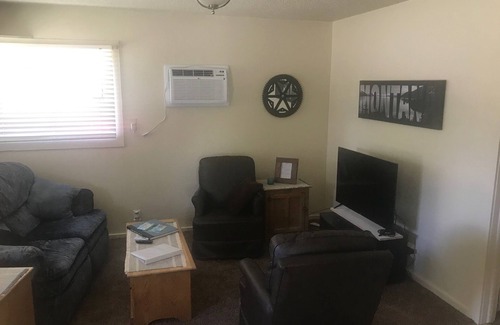 South Side Casa | South Park BnB House for Travellers!