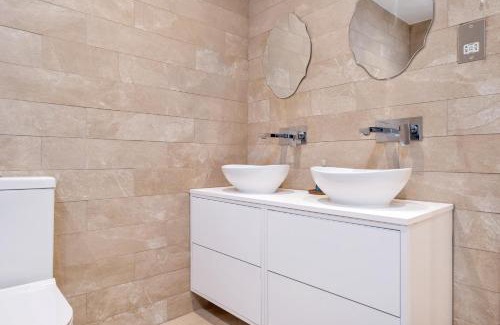 Mayfield Casa | South Park