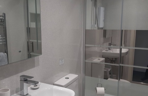 Poole Casa | South Rising Guest House