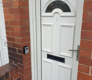 South Shields Apartamento | South Shield's Hidden Gem Emerald Apartment sleeps 6 Guests