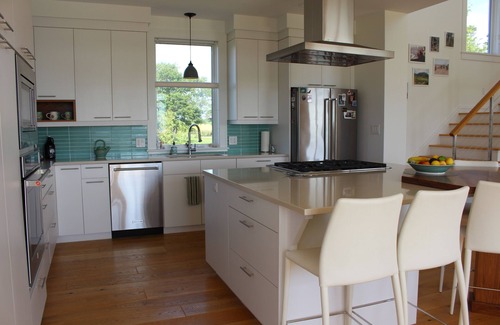 Victoria Casa | South Shore Bliss- Bright, Spacious Oceanfront Retreat with Private Golf Green