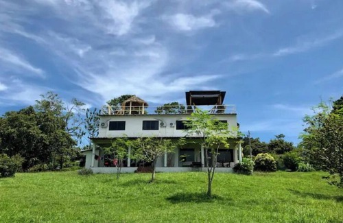 Santa Catalina Casa | South Villa at Lago Bay