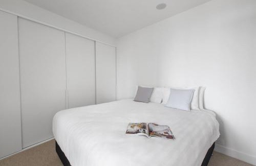 South Yarra Apartamento | South Yarra Serenity on Chapel St with City Views