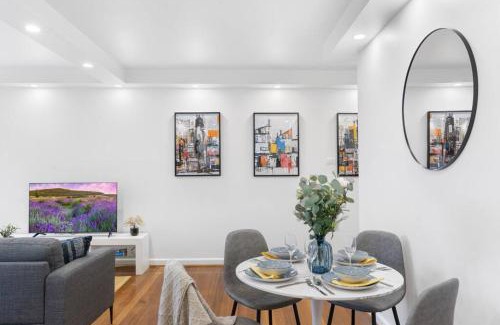 South Yarra Apartamento | South Yarra Sleek: Urban Pad