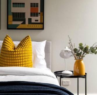 South Yarra Apartamento | South Yarra Tranquil 2BR Abode