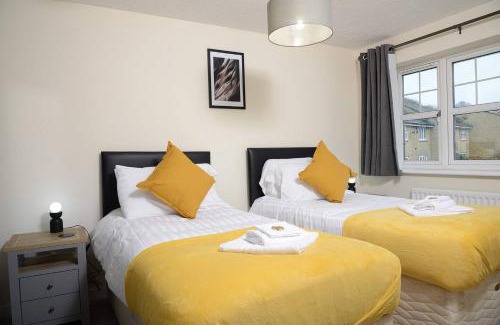 Southampton Casa | Southampton West With Workspace And Fast Internet